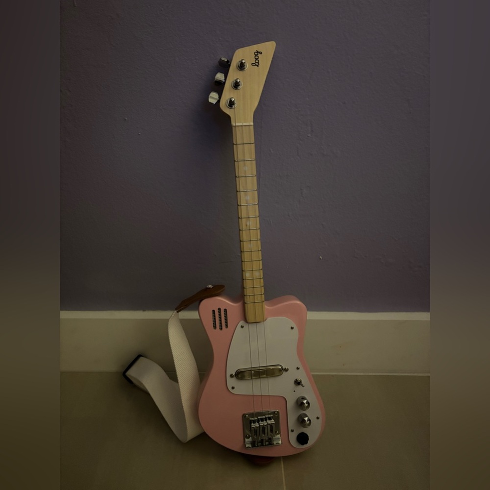 loog mini electric guitar
